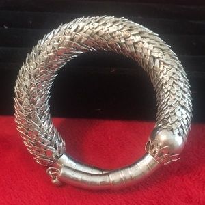 Adjustable good looking bracelet. NWOT